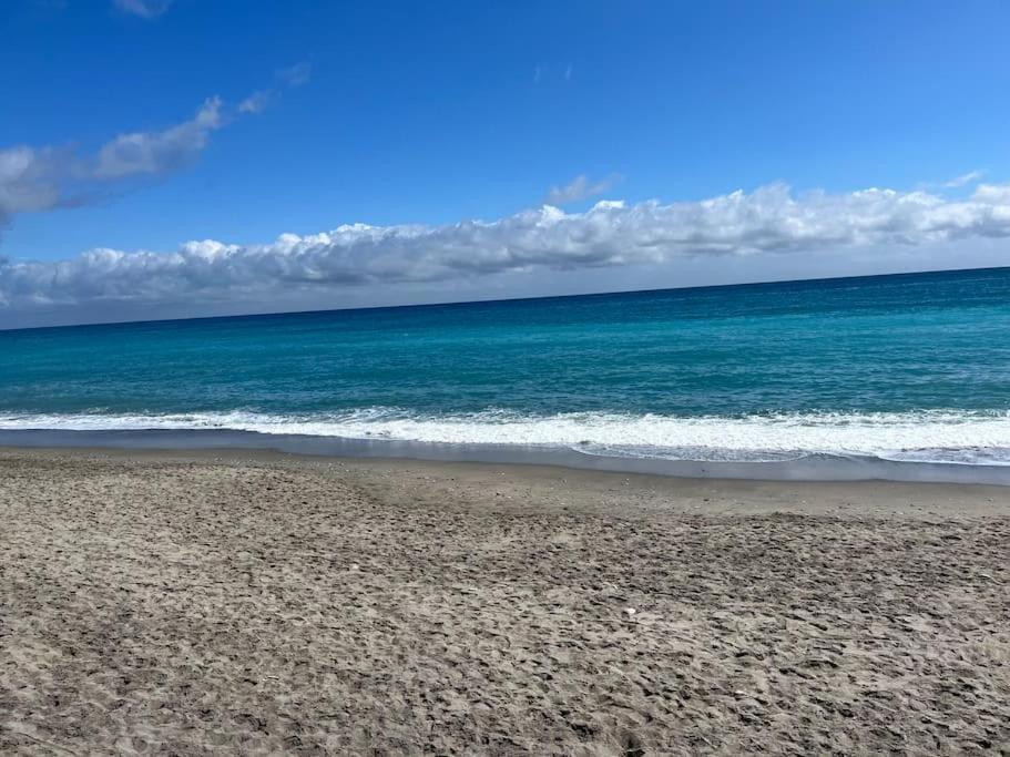 Appartement Vue Sur Mer Pietra Ligure Dış mekan fotoğraf